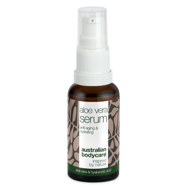 Aloe Vera & Vitamín E Sérum – Redukuje vrásky a hydratuje — Sérum vyhlazuje jemné linky a dodává pleti jas. S kyselinou hyaluronovou, vitamínem E a švestkou Kakadu pro dokonalou péči.