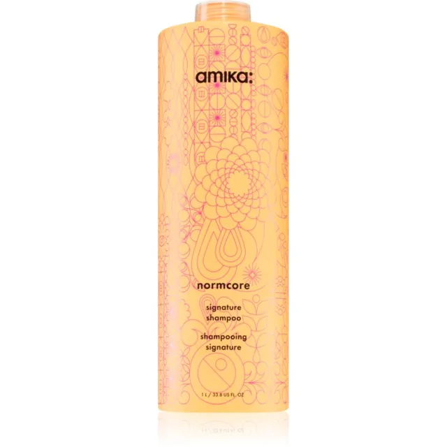amika Normcore Signature Shampoo jemný šampon pro všechny typy vlasů 1000 ml