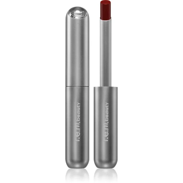 Ariana Grande R.E.M. On Your Collar Classic Lipstick hydratační rtěnka odstín CEO 0.7 g