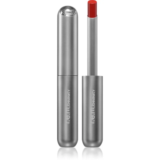 Ariana Grande R.E.M. On Your Collar Classic Lipstick hydratační rtěnka odstín Heartbreaker 0.7 g