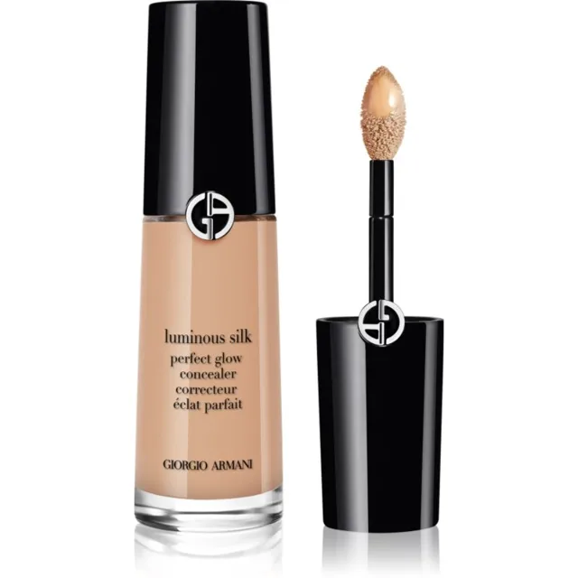 Armani Luminous Silk Concealer rozjasňující korektor odstín 4.5 12 ml