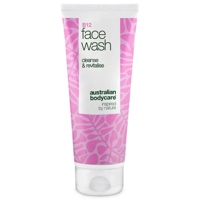 B12 Face Wash – Denní gel na tvář proti nečistotám a prachu — Efektivní gel na obličej B12, který odstraňuje make-up a nečistoty. Pro čistou a přirozeně zářivou pleť.