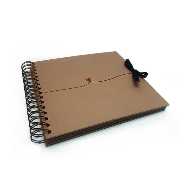 Baloušek Scrapbook Srdce 21 × 21 cm, kraftový