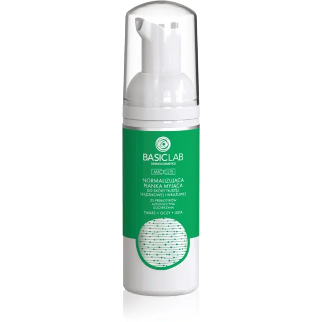 BasicLab Dermocosmetics Micellis jemná čisticí pěna pro mastnou pleť se sklonem k akné 50 ml