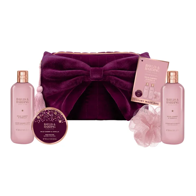 Baylis & Harding Dárková sada v sametové taštičce Wild Cherry & Vanilla 4 ks