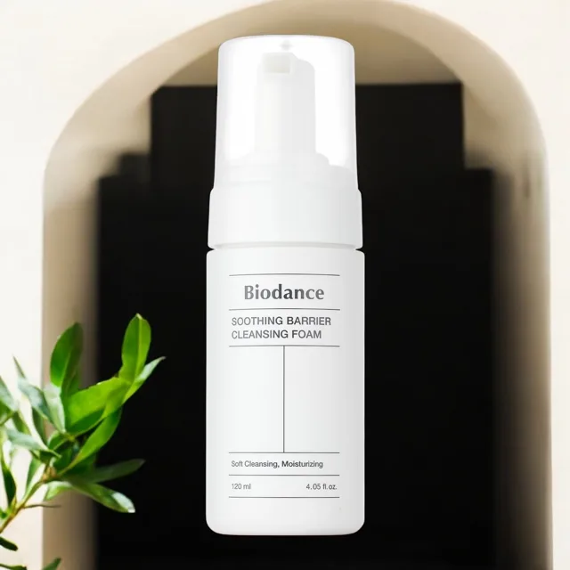 BIODANCE -  Soothing Barrier Cleansing Foam - Jemná čisticí pěna - 120ml