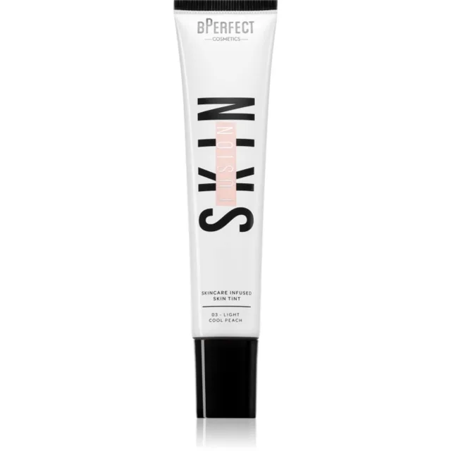 BPerfect Skin Fusion Skincare Infused Skin Tint lehký make-up pro přirozený vzhled odstín 3 Light Cool Peach  30 ml