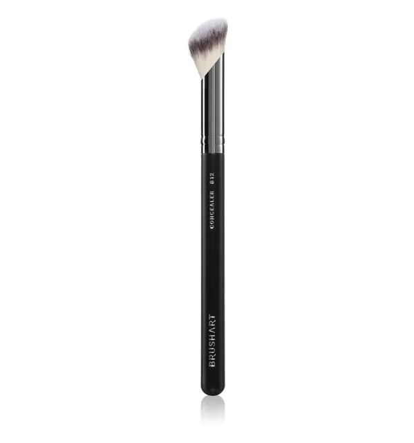 BrushArt Profesional B12 Šikmý štětec na korektor 1 ks