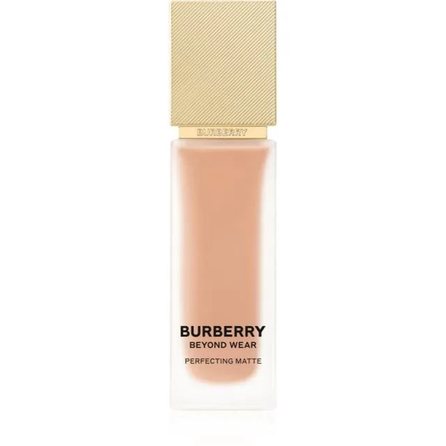 Burberry Beyond Wear Perfecting Matte Foundation tekutý make-up s matným finišem odstín Medium Cool 80 30 ml