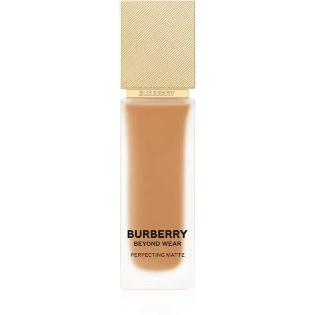 Burberry Beyond Wear Perfecting Matte Foundation tekutý make-up s matným finišem odstín Medium-Deep Warm 100 30 ml