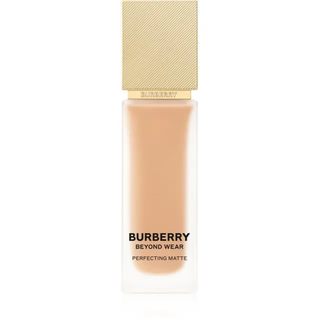 Burberry Beyond Wear Perfecting Matte Foundation tekutý make-up s matným finišem odstín Medium Neutral 70 30 ml
