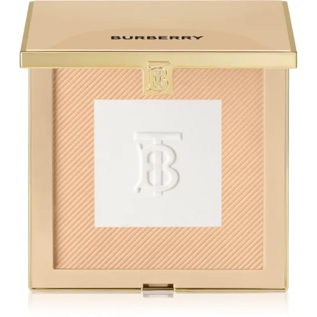 Burberry Beyond Wear Powder matující pudr s vyhlazujícím efektem Medium 02 11 g