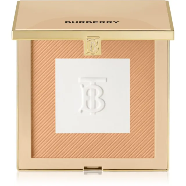 Burberry Beyond Wear Powder matující pudr s vyhlazujícím efektem Medium Deep 03 11 g