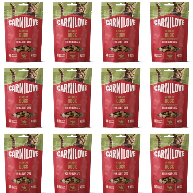 CARNILOVE Křupavý snack pro kočky 12x50 g s kachnou a malinami
