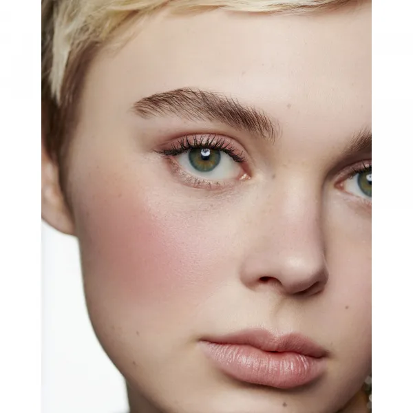 CHANEL Joues contraste Pudrová tvářenka - 320 ROUGE PROFOND 3.5G 3 g