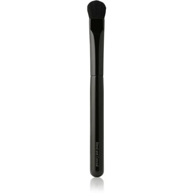 Chantecaille Blend and Conceal Brush štětec na korektor 1 ks