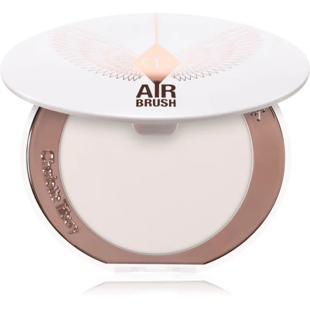 Charlotte Tilbury Airbrush Brightening Flawless Finish rozjasňující kompaktní pudr odstín Fair - Medium 9 g
