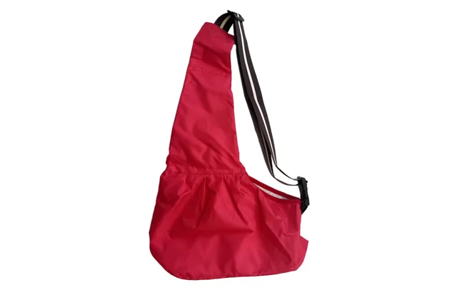 Chicco taška pro psa | do 5 Kg Barva: Tmavě-červená, Dle váhy psa: do 3,5 kg