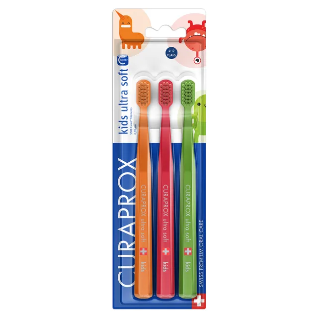 CURAPROX Kids Zubní kartáček 4-12 let Ultra Soft 3 ks