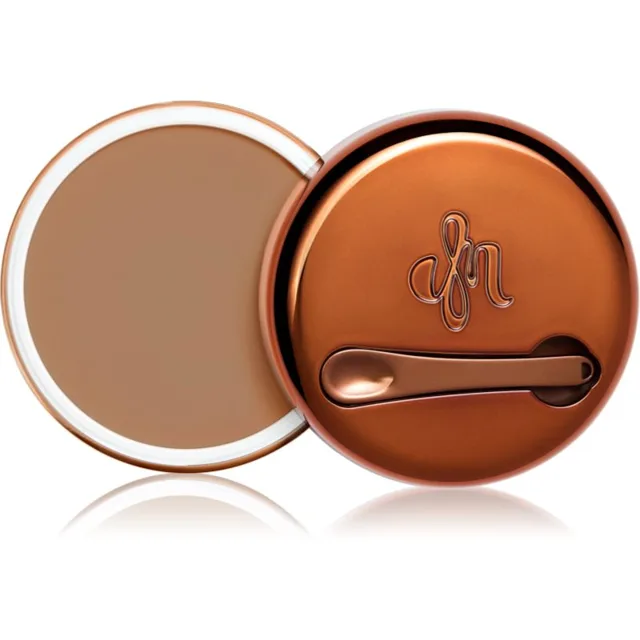 Danessa Myricks Beauty Yummy Skin Blurring Balm Powder kompaktní krémový make-up odstín 5.5 - Medium To Tan with Neutral Undertones 18 g