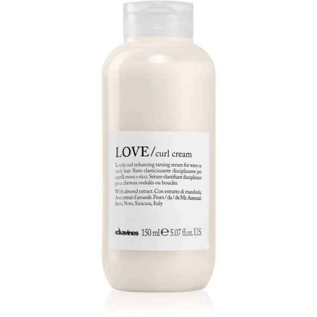 Davines Love Curl Cream stylingový krém pro definici vln pro nepoddajné a krepatějící se vlasy 150 ml