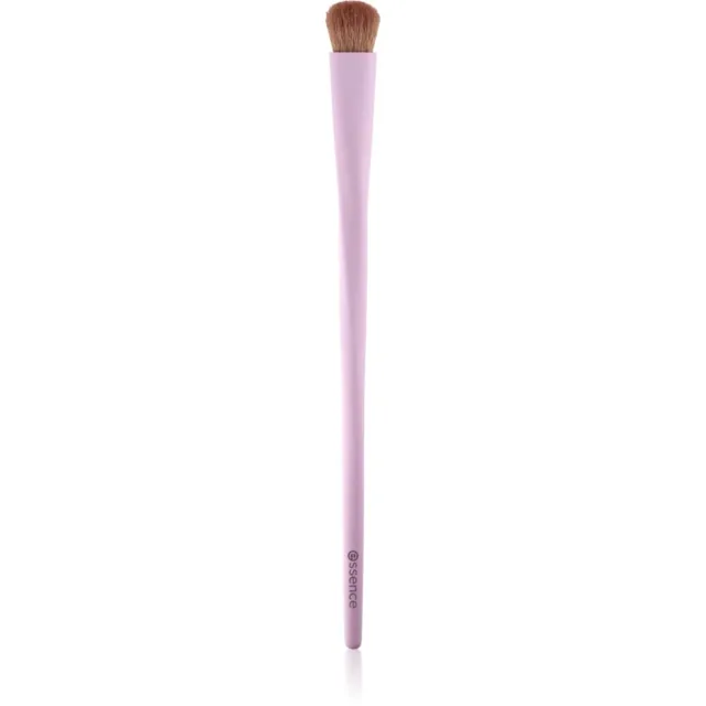 essence Throwing a little shade kulatý štětec na oční stíny 1 ks