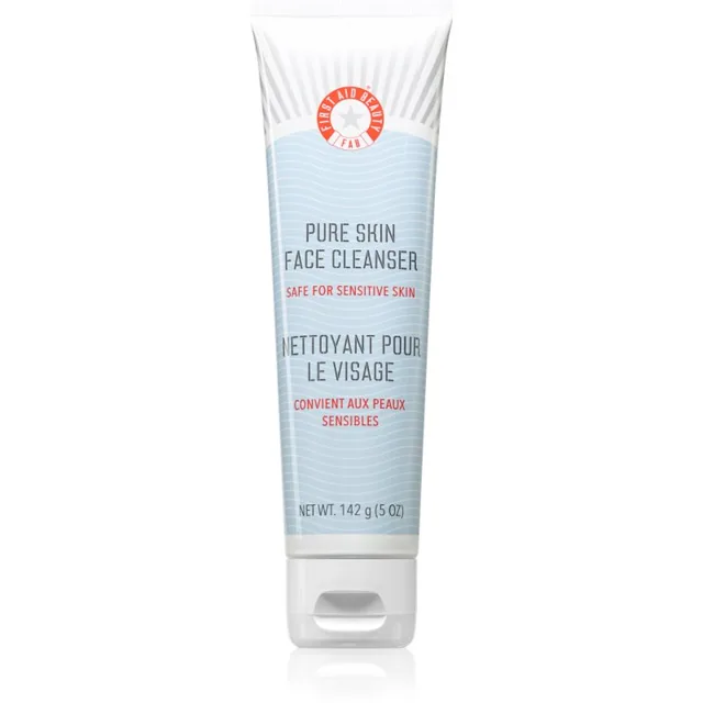 First Aid Beauty Pure Skin čisticí přípravek na obličej 142 g