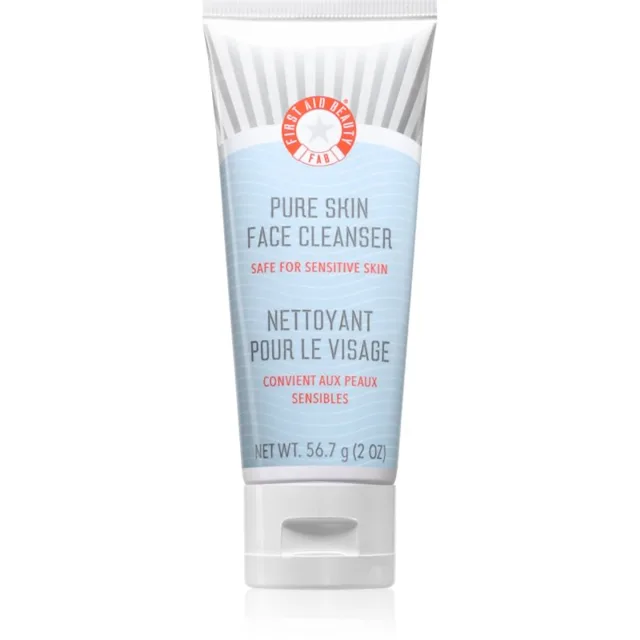 First Aid Beauty Pure Skin čisticí přípravek na obličej 56.7 g