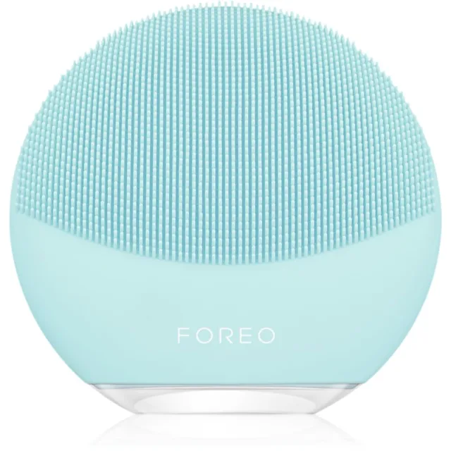 FOREO LUNA™ 3 Mini čisticí sonický přístroj Mint 1 ks