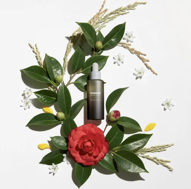 Haruharu WONDER - Black Rice Facial Oil - Vyživující pleťový olej s černou rýží - 30 ml