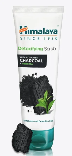 Himalaya Detoxikační peeling s aktivním uhlím a zeleným čajem, 75 ml