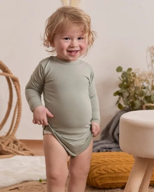 Jožánek Dětské body s dlouhým rukávem – olivově zelené | Jožánek®