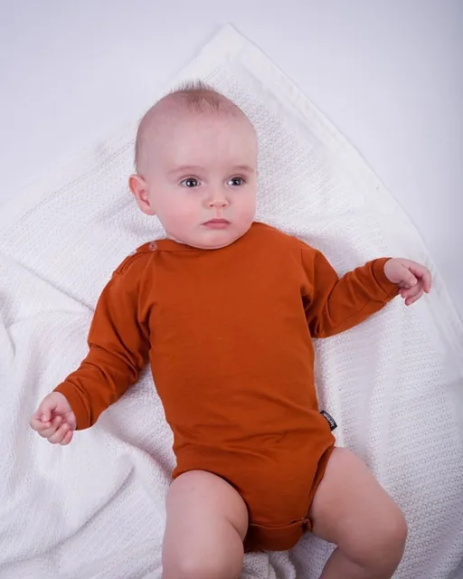 Jožánek Dětské body s dlouhým rukávem – skořicové | Jožánek®