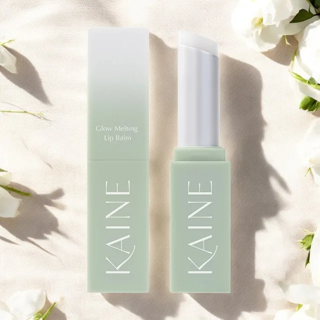 KAINE - Glow Melting Lip Balm - Hydratační balzám na rty PURE - 3,7 g