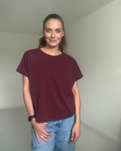 Kojicí tričko se zipem Kira, oversized – bordo M/L