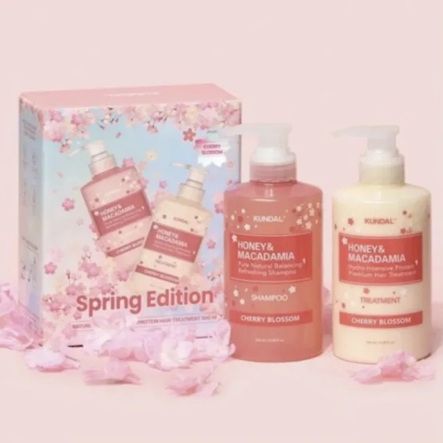 KUNDAL - Honey&Macadamia shampoo + Treatment - Hydro-intenzivní proteinová kůra na vlasy s vůní CHERRY BLOSSOM - 2x 500 ml