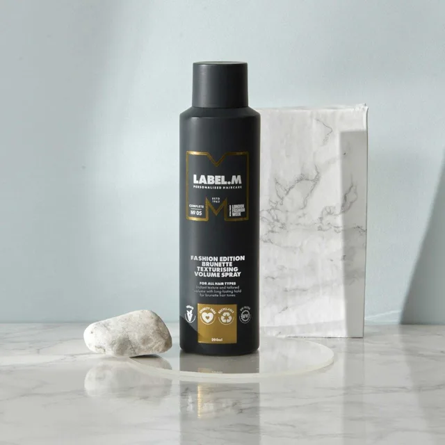 Label.M Fashion Edition Brunette Texturising Volume Spray 200ml - Sprej pro tmavé vlasy