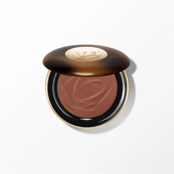 Lancôme Teint Idole Ultra Wear C.E. Skin Transforming Bronzer 24hodinový bronzer se sérem - 07 Deep 10 g
