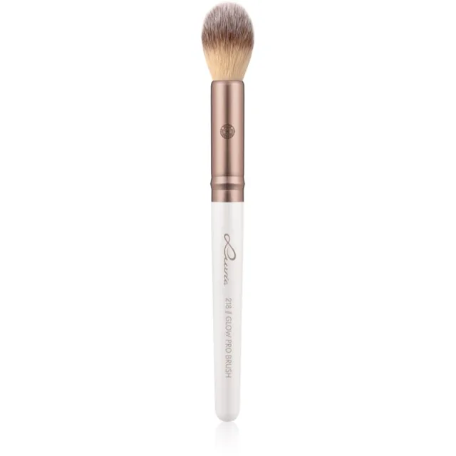 Luvia Cosmetics Elegance Glow Pro štětec na rozjasňovač 218 1 ks