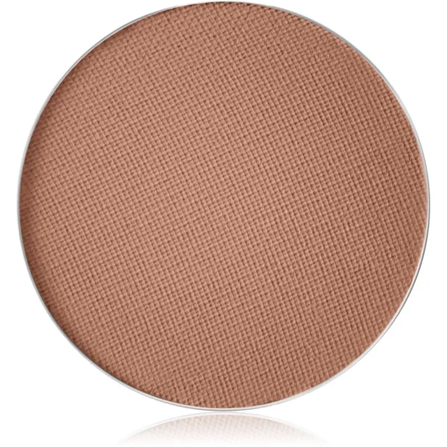 MAC Cosmetics Eye Shadow Pro Palette Refill Pan oční stíny – náhradní náplň odstín Sandstone 1.5 g