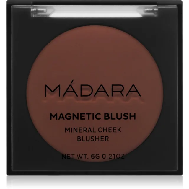 MÁDARA Magnetic Blush pudrová tvářenka odstín Fierce Flame 6 g