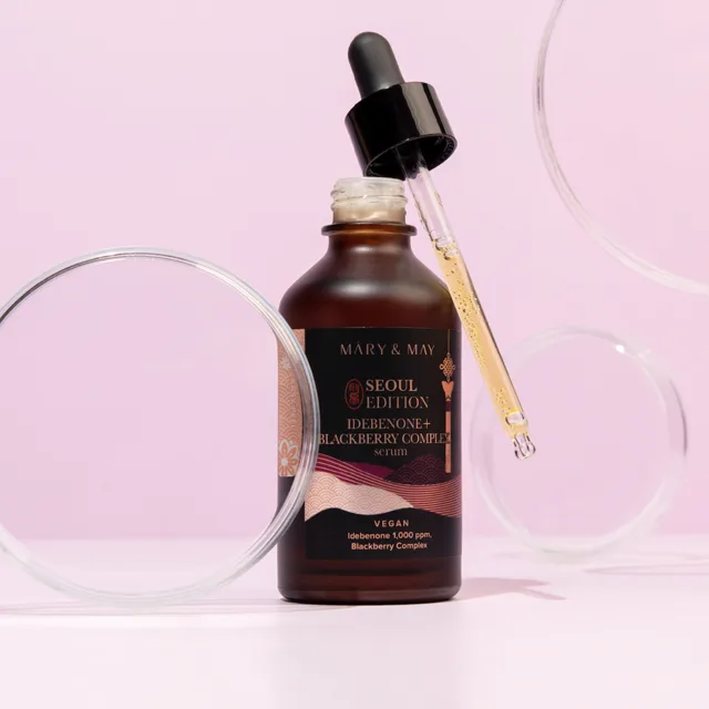 MARY AND MAY Mary & May -  Idebenone + Blackberry Complex Serum Seoul Edition - Sérum s idebenonem a komplexem z ostružin - 80 ml