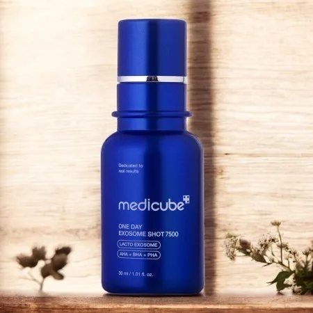 Medicube - One Day Exosome Shot Pore Ampoule 7500 - Revitalizační sérum s mikrojehličkami - 30 ml