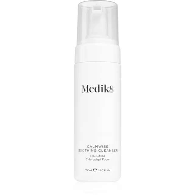 Medik8 Calmwise Soothing Cleanser jemná čisticí pěna 150 ml