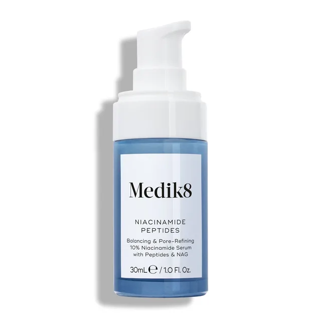 Medik8 Pleťové sérum Niacinamide Peptides 10% Niacinamide Serum 30 ml