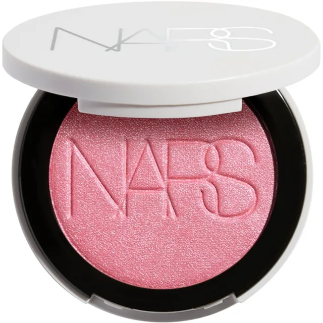 NARS Light Reflecting™ Luminizig Blush rozjasňující tvářenka odstín LUCKY LOVE 5.5 g