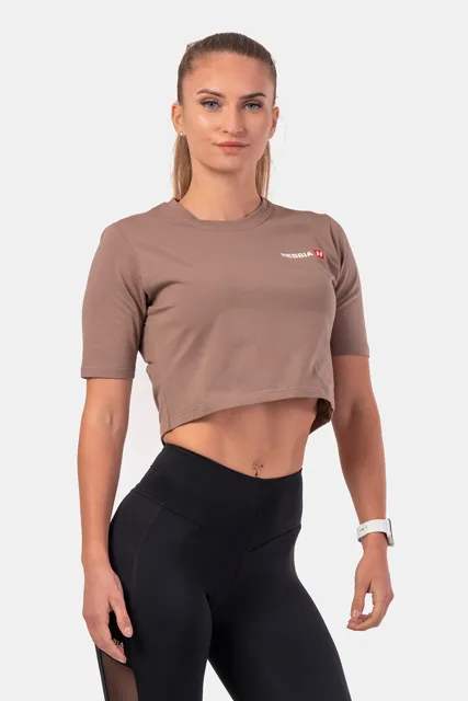 Nebbia Minimalist Logo NEBBIA crop top 600 , M, hnědá