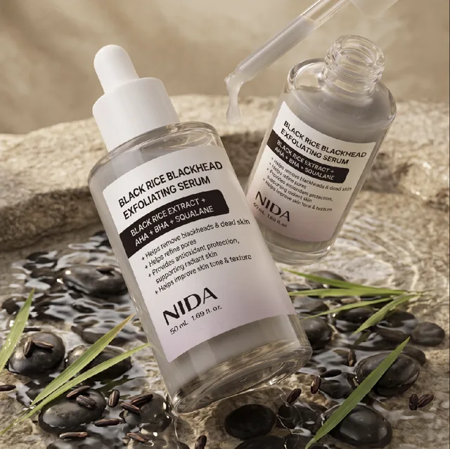 NIDA - Black Rice Blackhead Exfoliating Serum - Exfoliační sérum s černou rýží proti černým tečkám - 50 ml