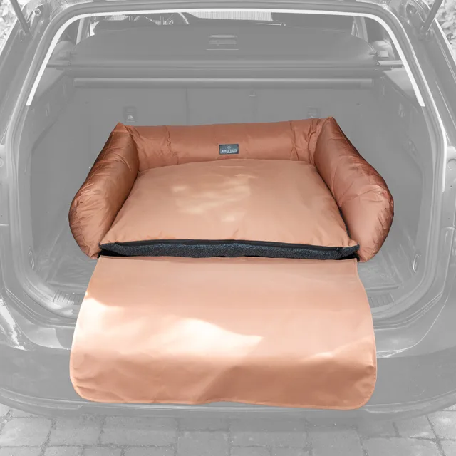 Nomad Tales Spirit potah do kufru auta pro psy - D 90 x Š 70 x V 23 cm