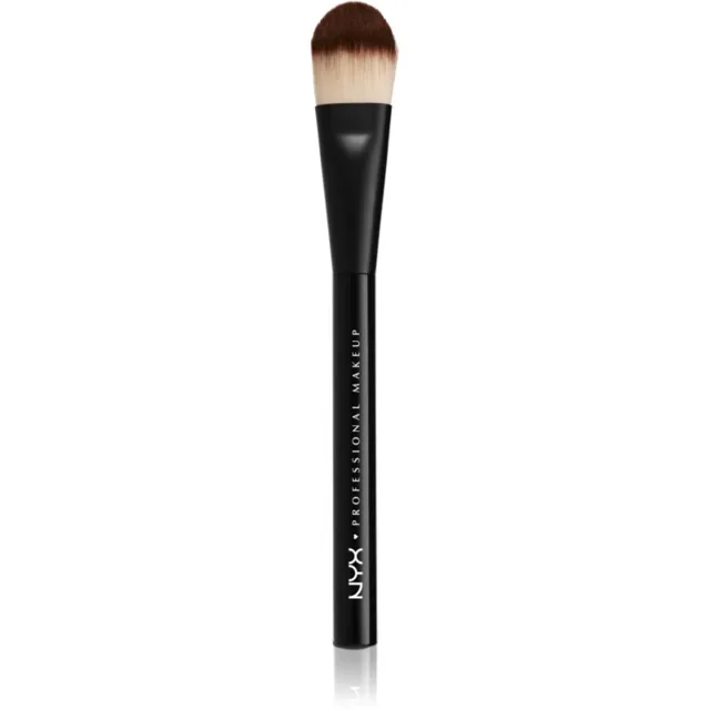 NYX Professional Makeup Pro Brush plochý štětec na make-up 1 ks